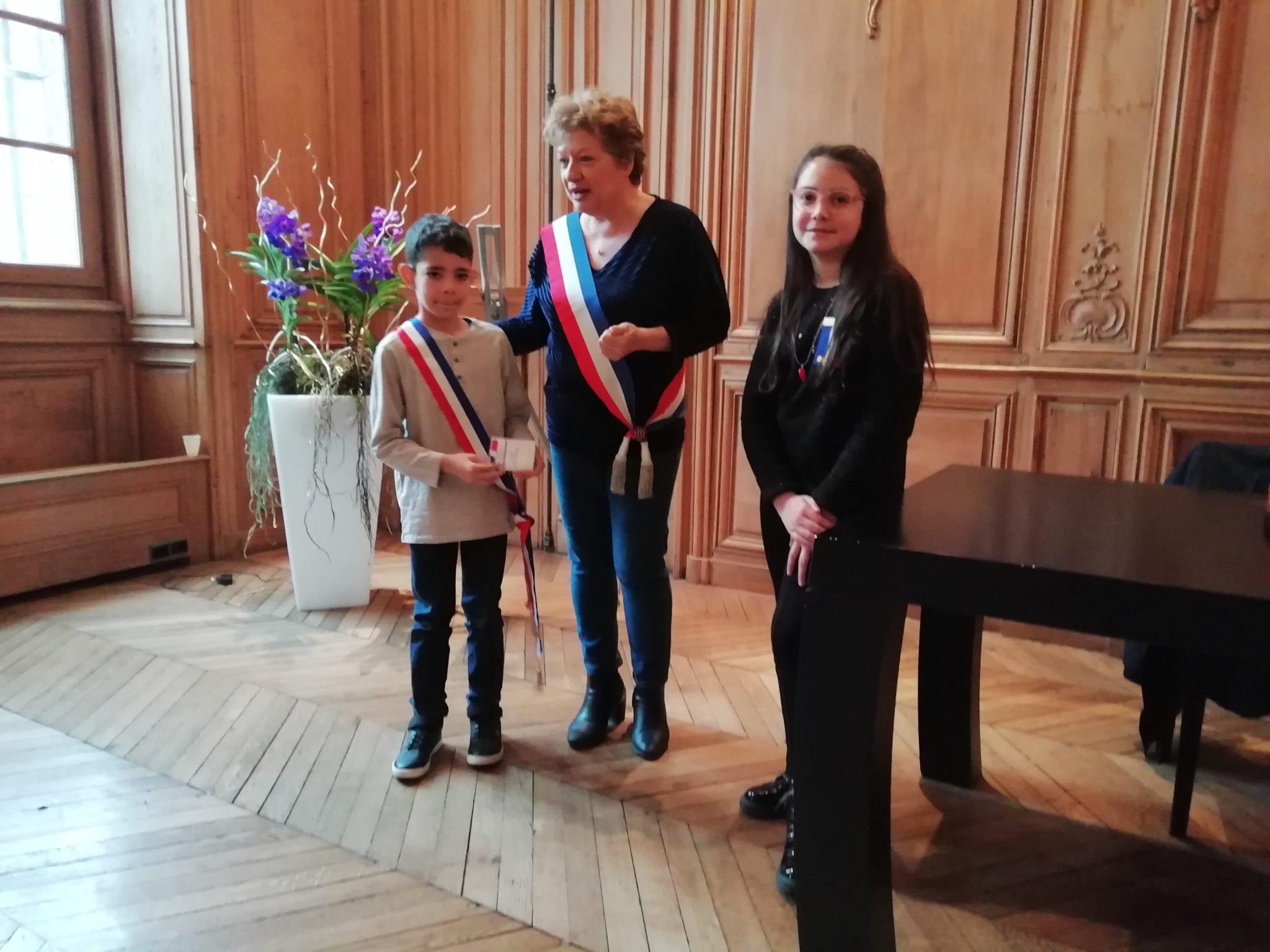 Visite de l'hôtel de ville d'Amiens Ecole Notre Dame du Bon Conseil